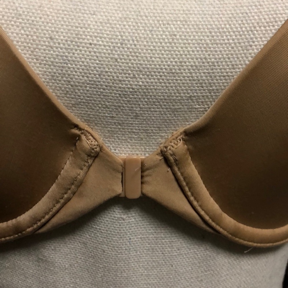 Wacoal Racerback Bra - Picture 3 of 4